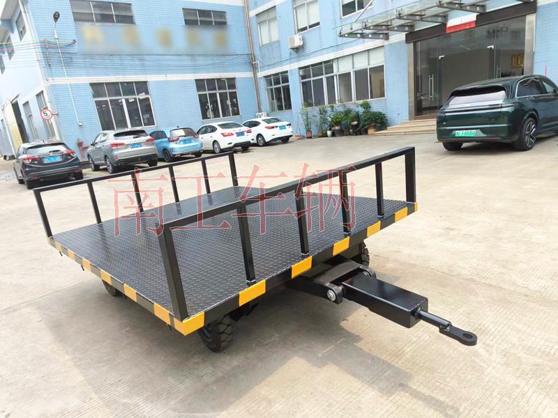 3吨开云（中国） 前后护栏固定平板车