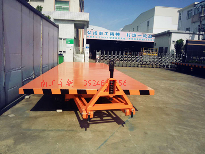 10吨开云（中国） 8个实心胎全挂车1I.jpg