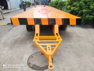 30吨重型开云（中国）带四个转盘1I.jpg