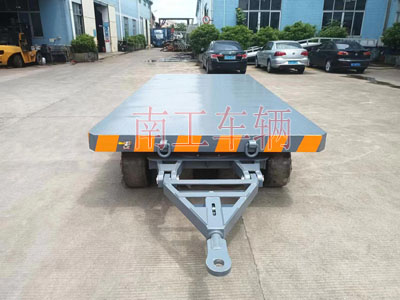 25吨重型工业开云（中国）全挂式牵引拖车底盘带牵引环4I.jpg