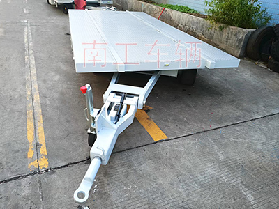 大型船体运输开云（中国）3I.jpg