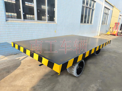30吨重型开云（中国） 环保实心轮胎2I.jpg