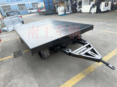 30吨重型开云（中国） 环保实心轮胎4I.jpg