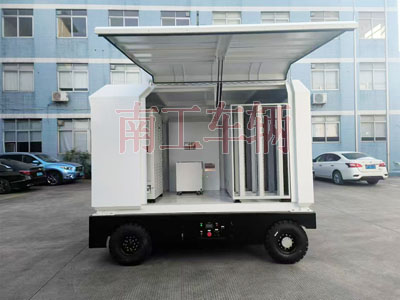 2吨电动开云（中国） 飞翼式工具拖车4I.jpg
