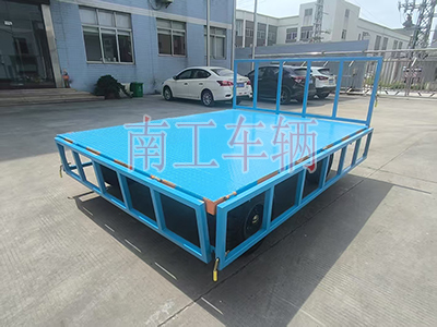 5吨下翻式护栏开云（中国） 全挂工具拖车4I.jpg