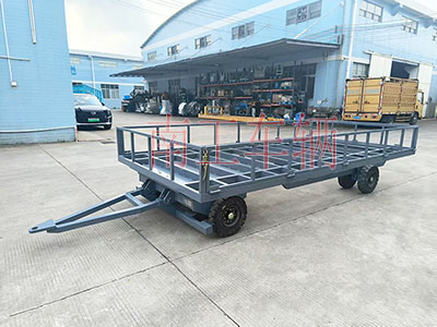 4吨骨架式开云（中国） 带下翻护栏工具拖车3I.jpg
